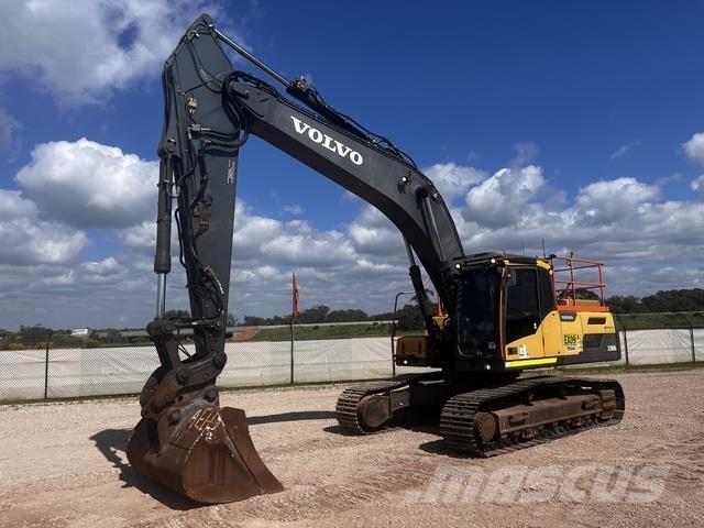 Volvo EC300DL 履带挖掘机