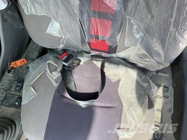 Volvo EC350D 履带挖掘机