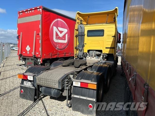 Volvo FH13 牵引车