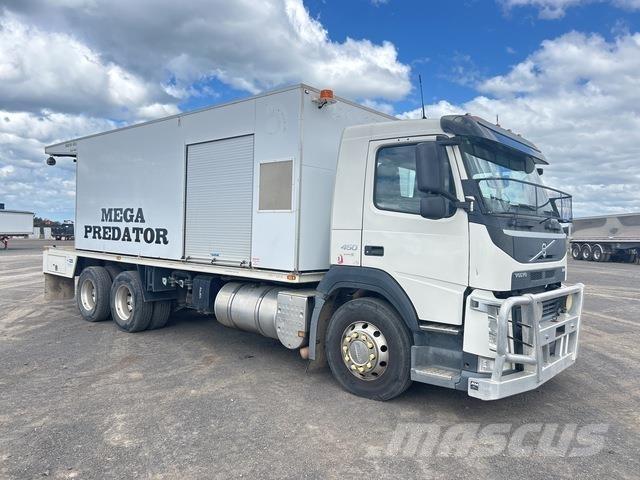 Volvo FM11 组合/真空油槽车