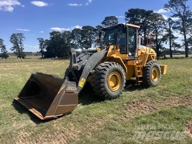 Volvo L105 轮式装载机