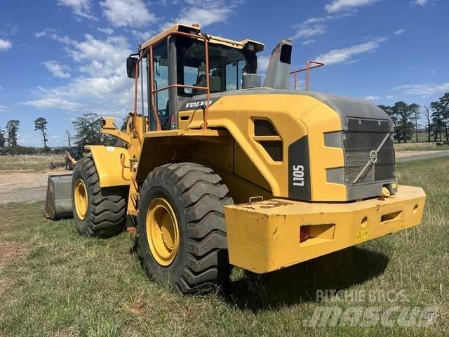 Volvo L105 轮式装载机