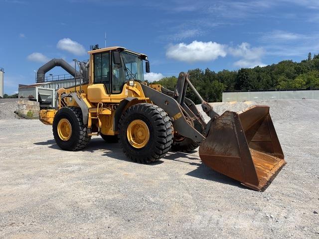 Volvo L120F 轮式装载机