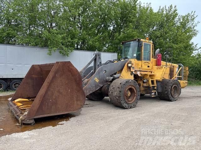Volvo L220E 轮式装载机