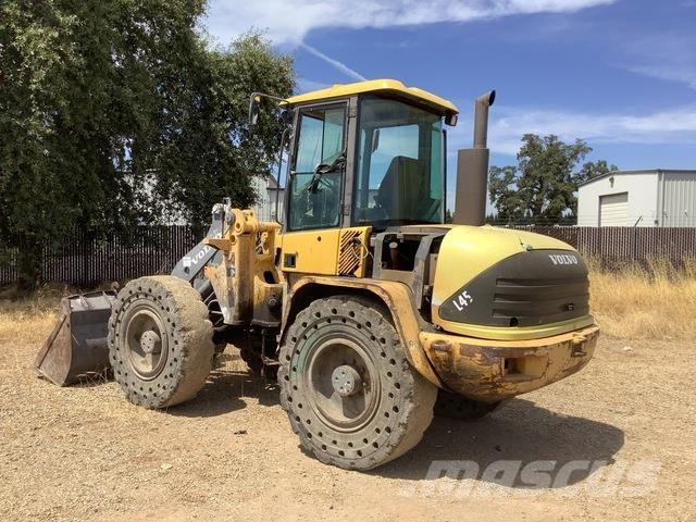 Volvo L45TP 轮式装载机