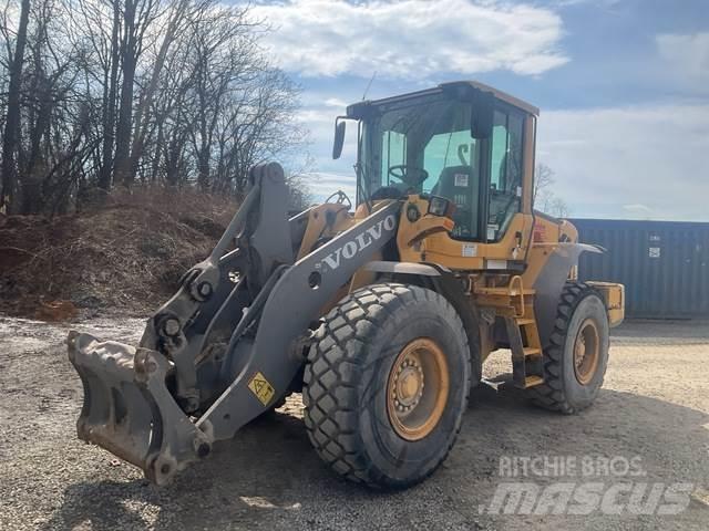 Volvo L90F 轮式装载机