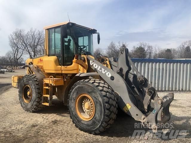 Volvo L90F 轮式装载机