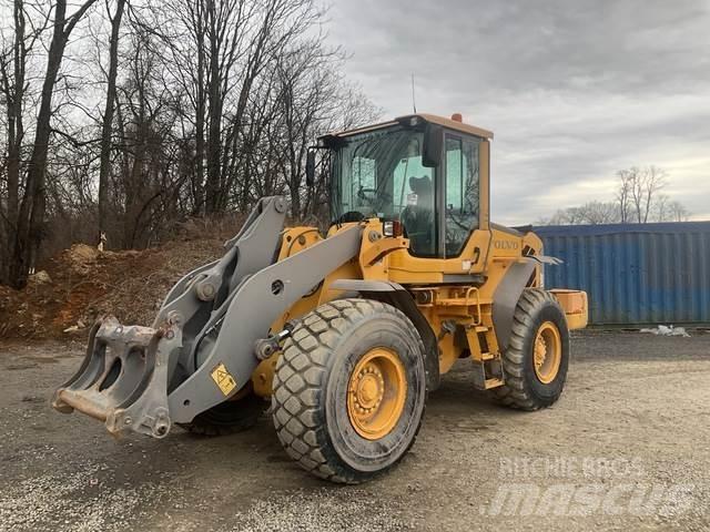 Volvo L90F 轮式装载机