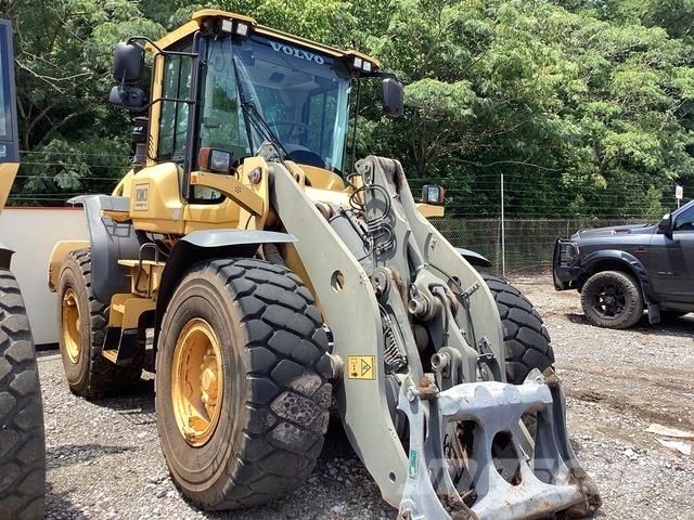 Volvo L90G 轮式装载机