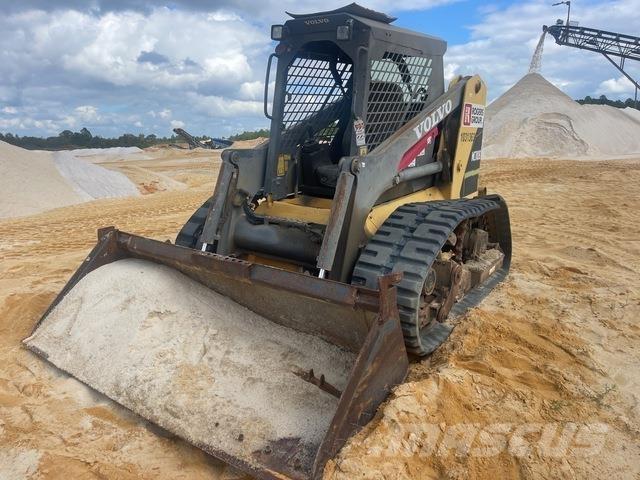 Volvo MC110B 滑移装载机