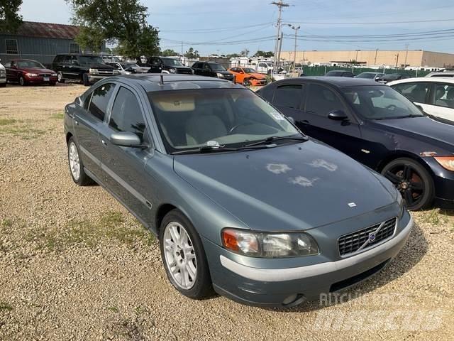 Volvo S60 汽车