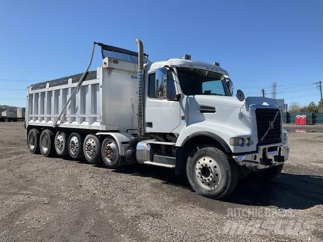 Volvo VHD 自卸式货车