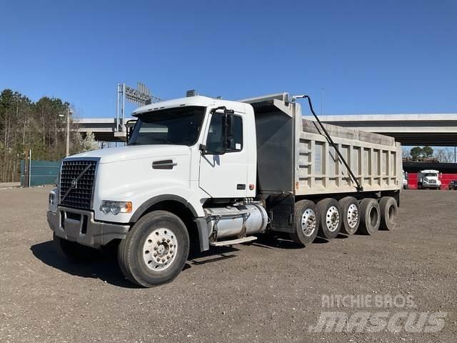 Volvo VHD 自卸式货车