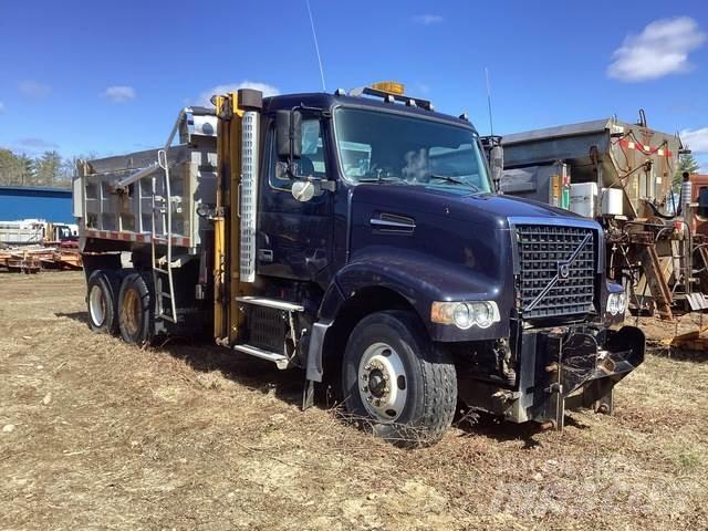 Volvo VHD 自卸式货车
