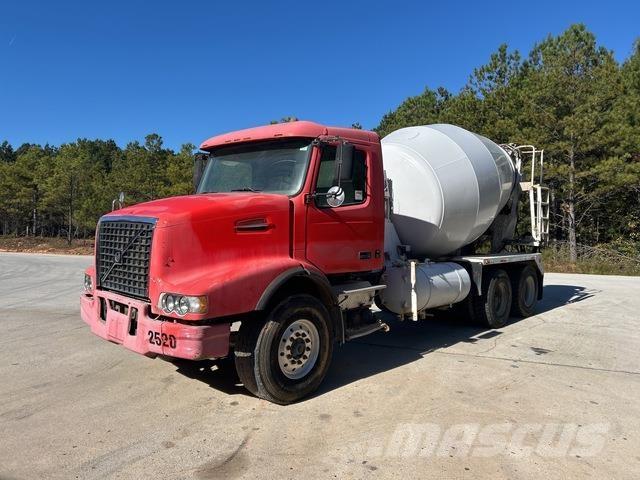 Volvo VHD64B 其他货车