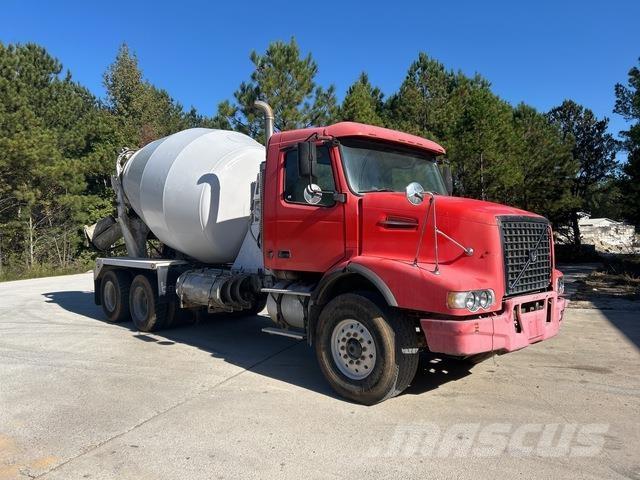 Volvo VHD64B 其他货车