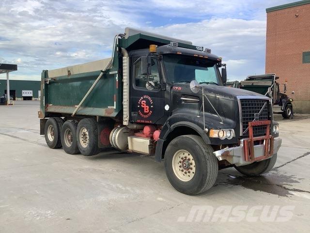 Volvo VHD84F 自卸式货车