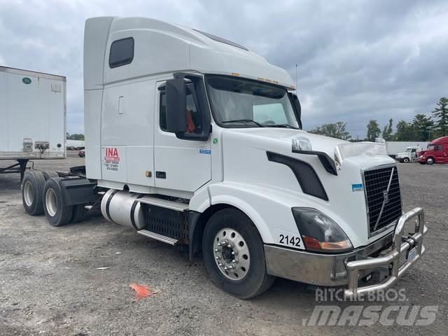 Volvo VLN670 牵引车
