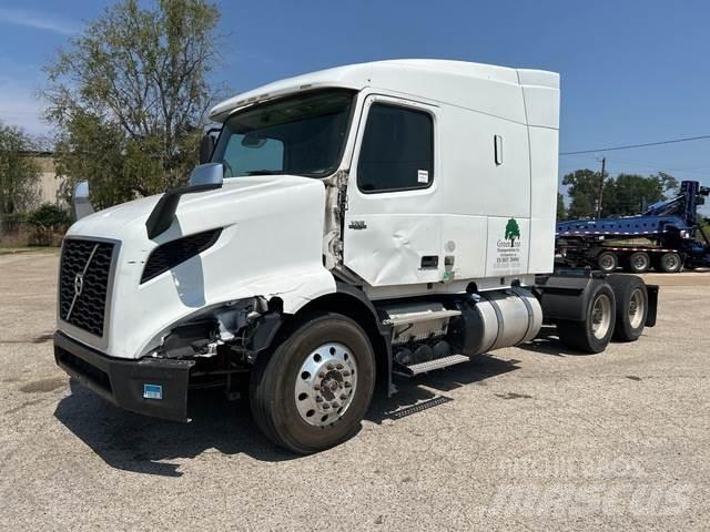 Volvo VNL 牵引车