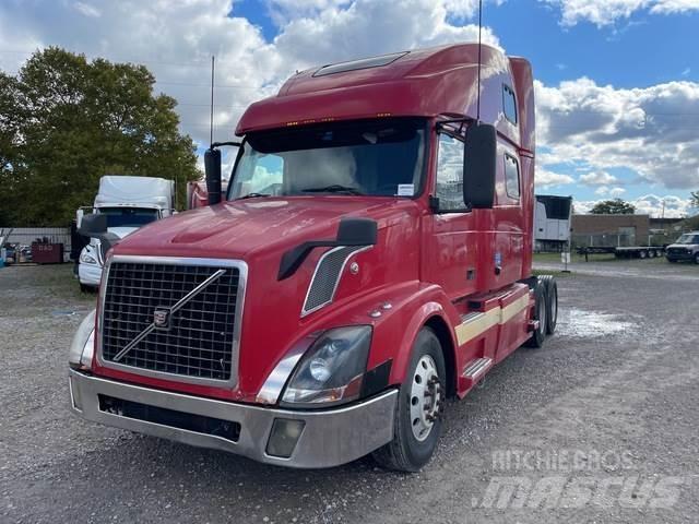 Volvo VNL 牵引车