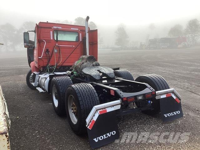 Volvo VNL 牵引车