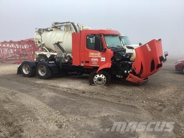 Volvo VNL 牵引车