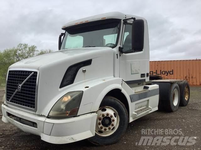 Volvo VNL 牵引车