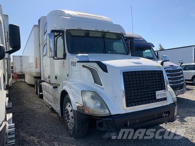 Volvo VNL 牵引车