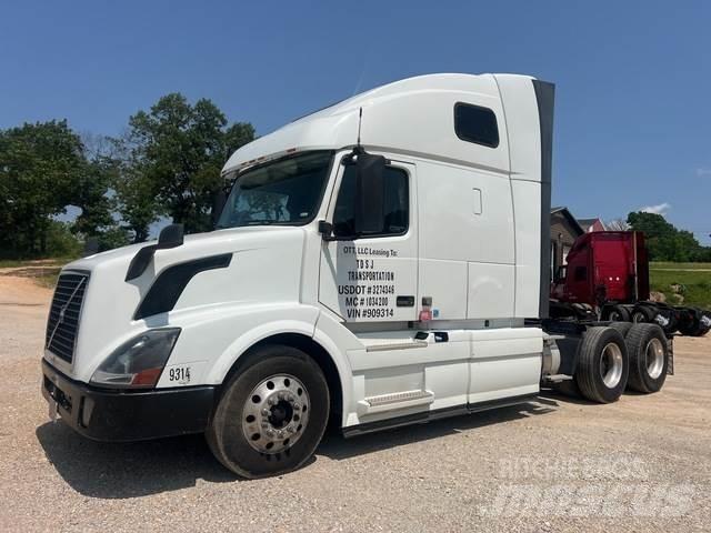 Volvo VNL 牵引车