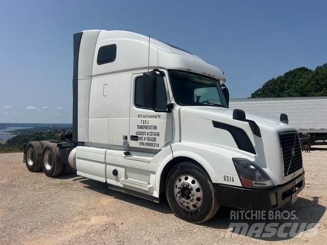 Volvo VNL 牵引车