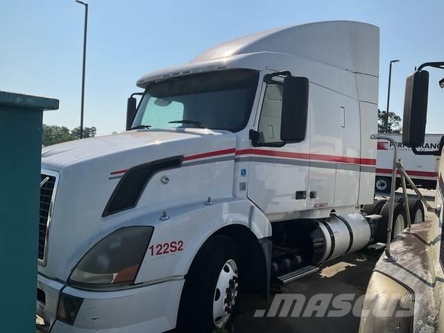 Volvo VNL 牵引车