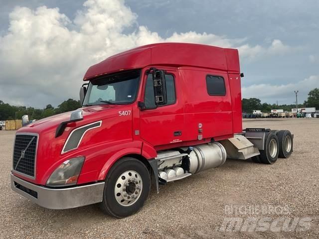 Volvo VNL 牵引车