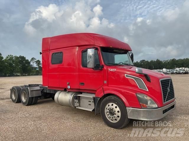 Volvo VNL 牵引车
