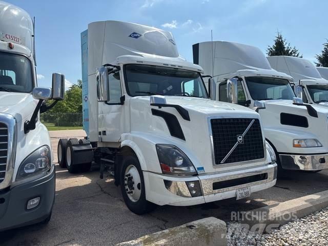 Volvo VNL 牵引车