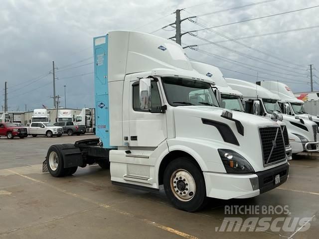 Volvo VNL 牵引车