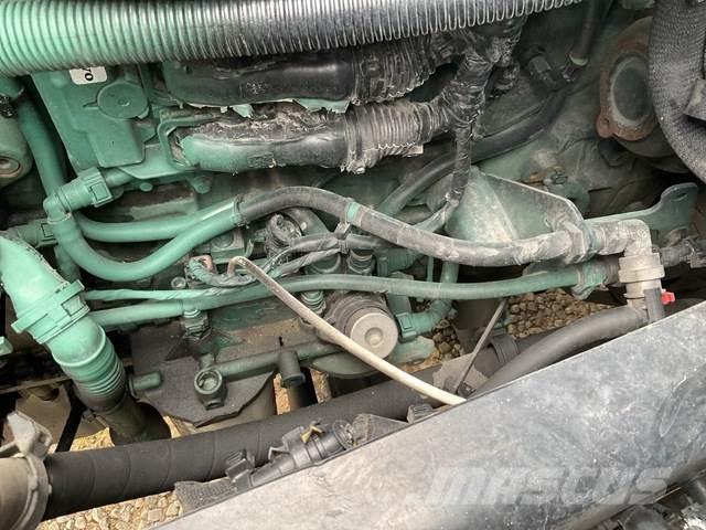 Volvo VNL 牵引车