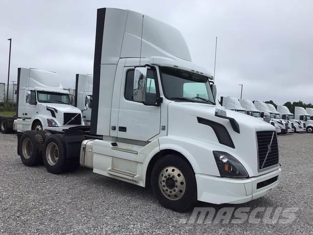 Volvo VNL 牵引车