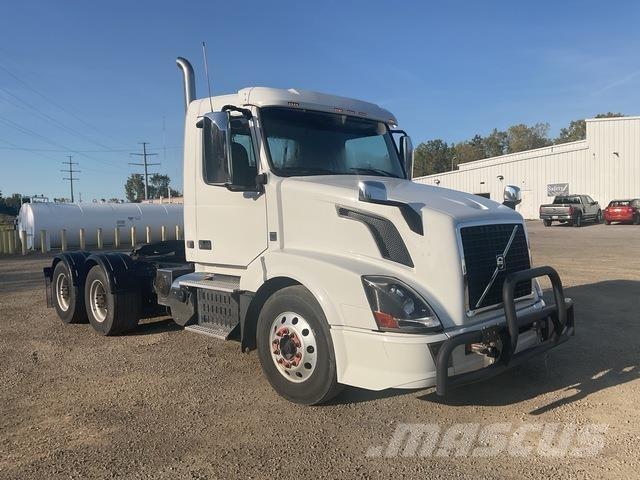 Volvo VNL 牵引车