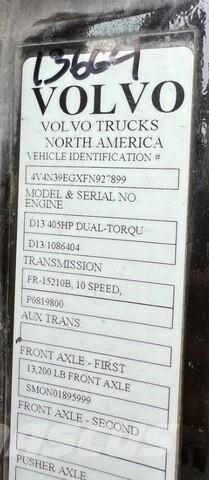 Volvo VNL 牵引车