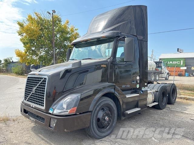 Volvo VNL 牵引车