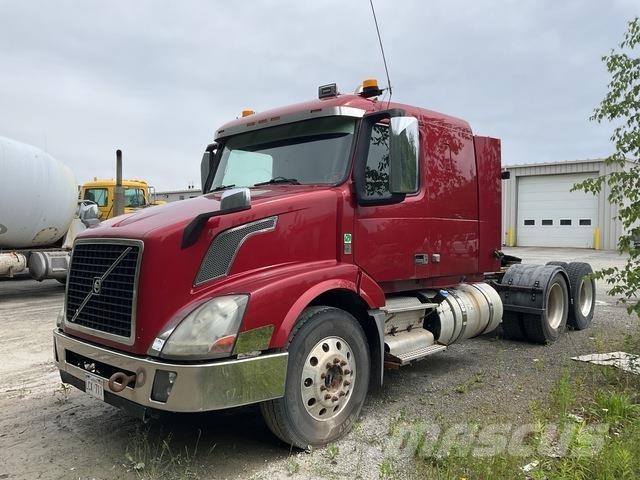 Volvo VNL 牵引车