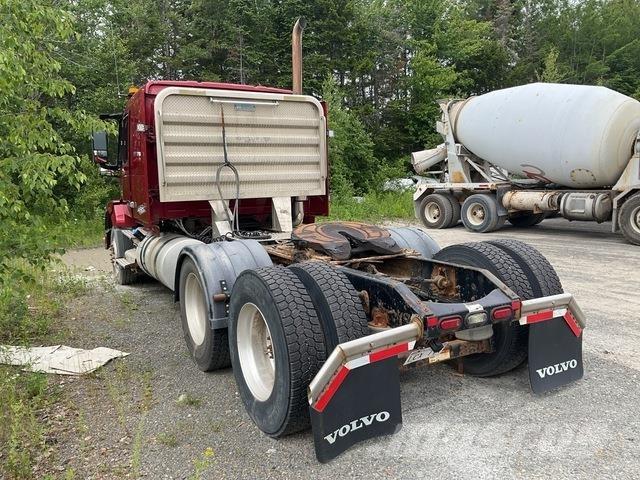 Volvo VNL 牵引车