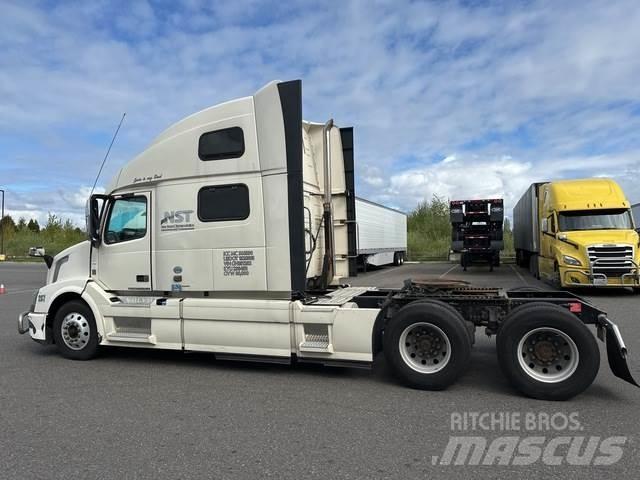 Volvo VNL 780 牵引车