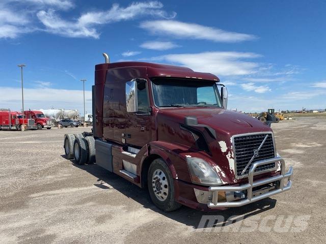 Volvo VNL630 牵引车
