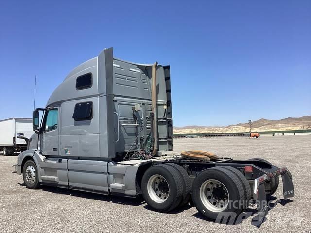 Volvo VNL64780 牵引车