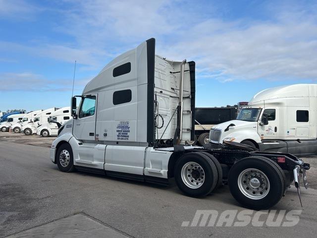 Volvo VNL760 牵引车