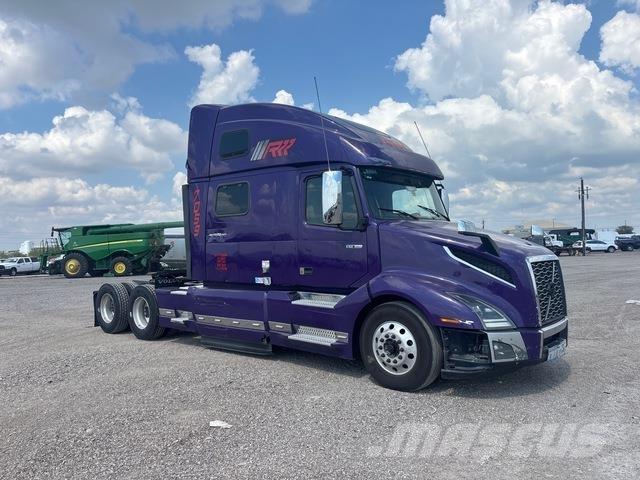Volvo VNL860 牵引车