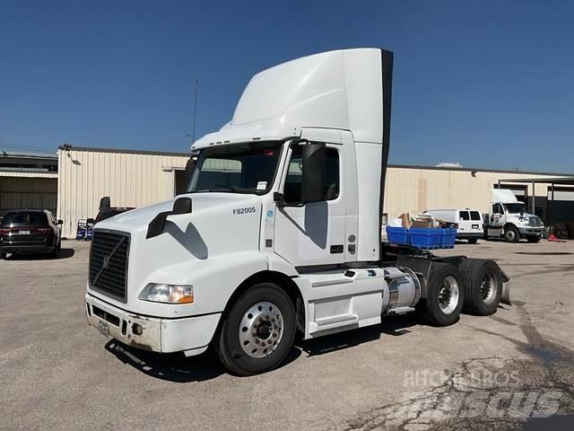 Volvo VNM 牵引车