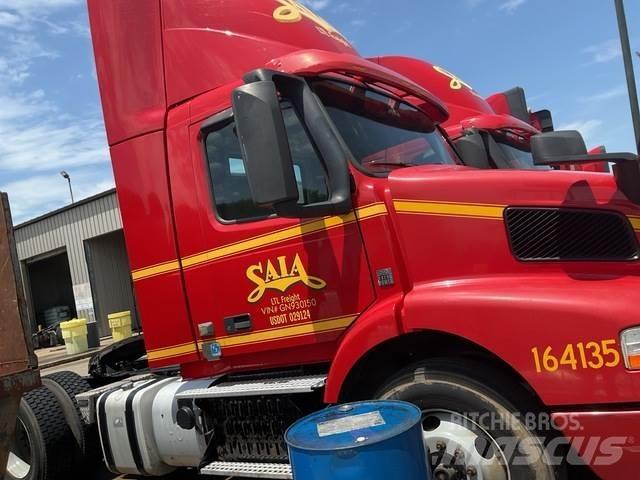 Volvo VNM 牵引车