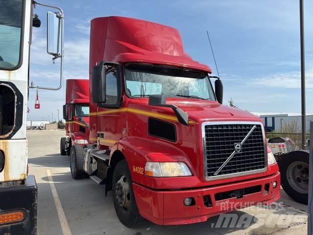 Volvo VNM 牵引车